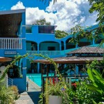 #1 – Poolside King Retreat
