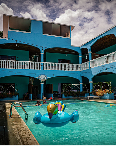 Toro Blanco Hotel