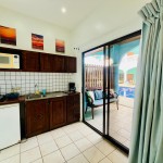 #4 – Poolside Family Retreat – Accessible